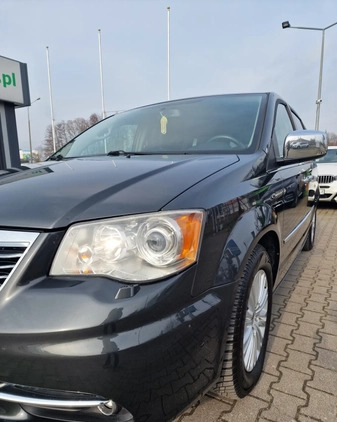 Lancia Voyager cena 44900 przebieg: 258590, rok produkcji 2011 z Kołobrzeg małe 436